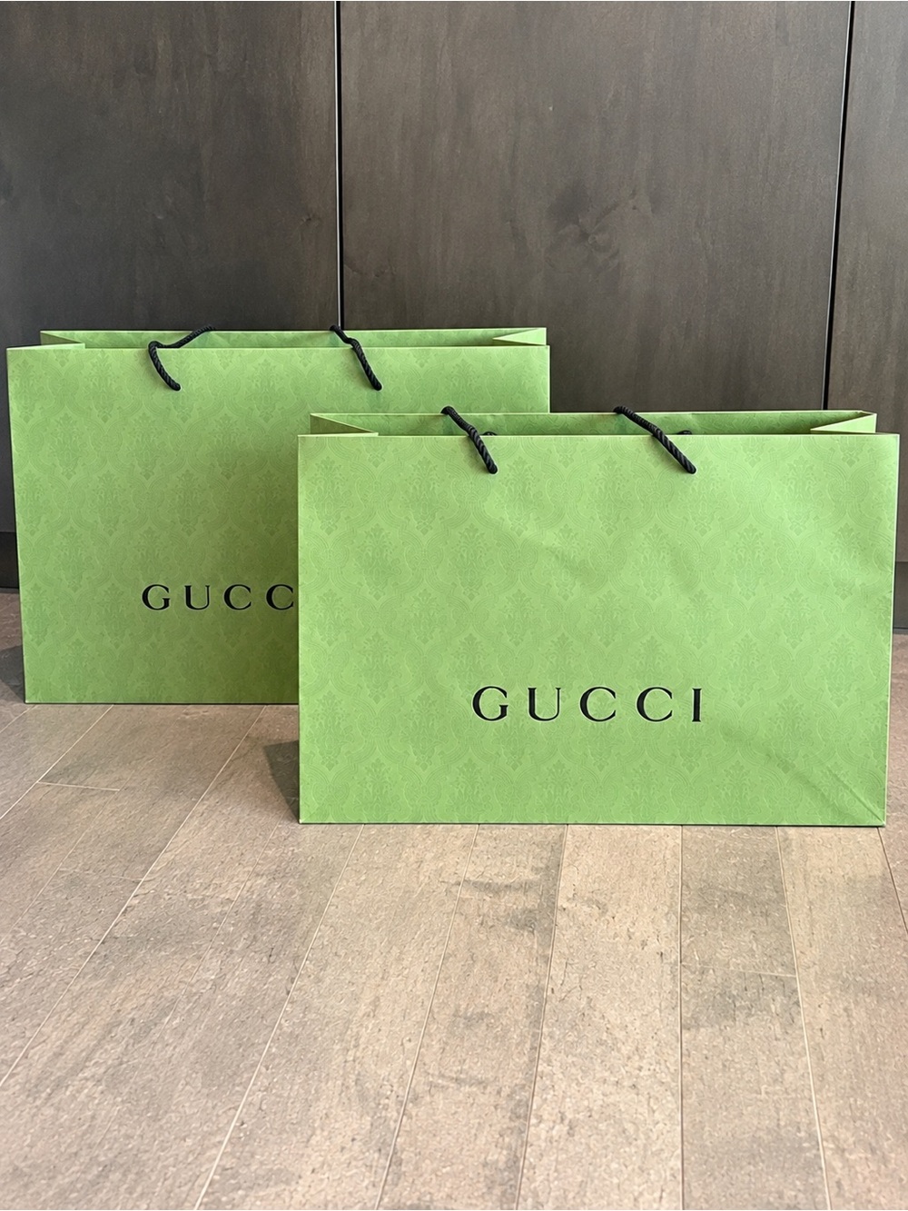 Gucci Authentic Large Green Paper Shopping Bags Set of 2